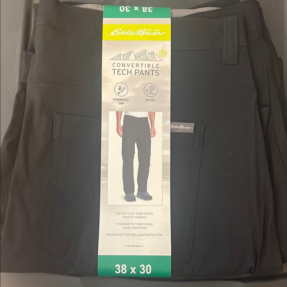 Eddie Bauer Men's Pants - Black - 38x30 - NWT